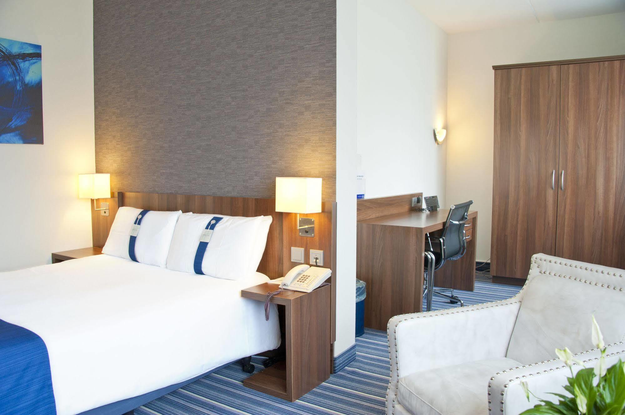 Hotel Port Of Moerdijk Eksteriør bilde