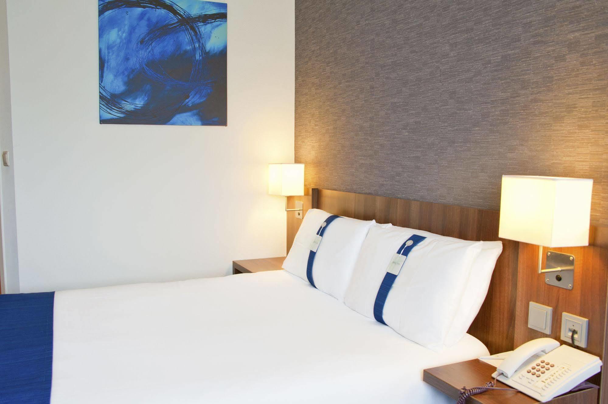 Hotel Port Of Moerdijk Eksteriør bilde